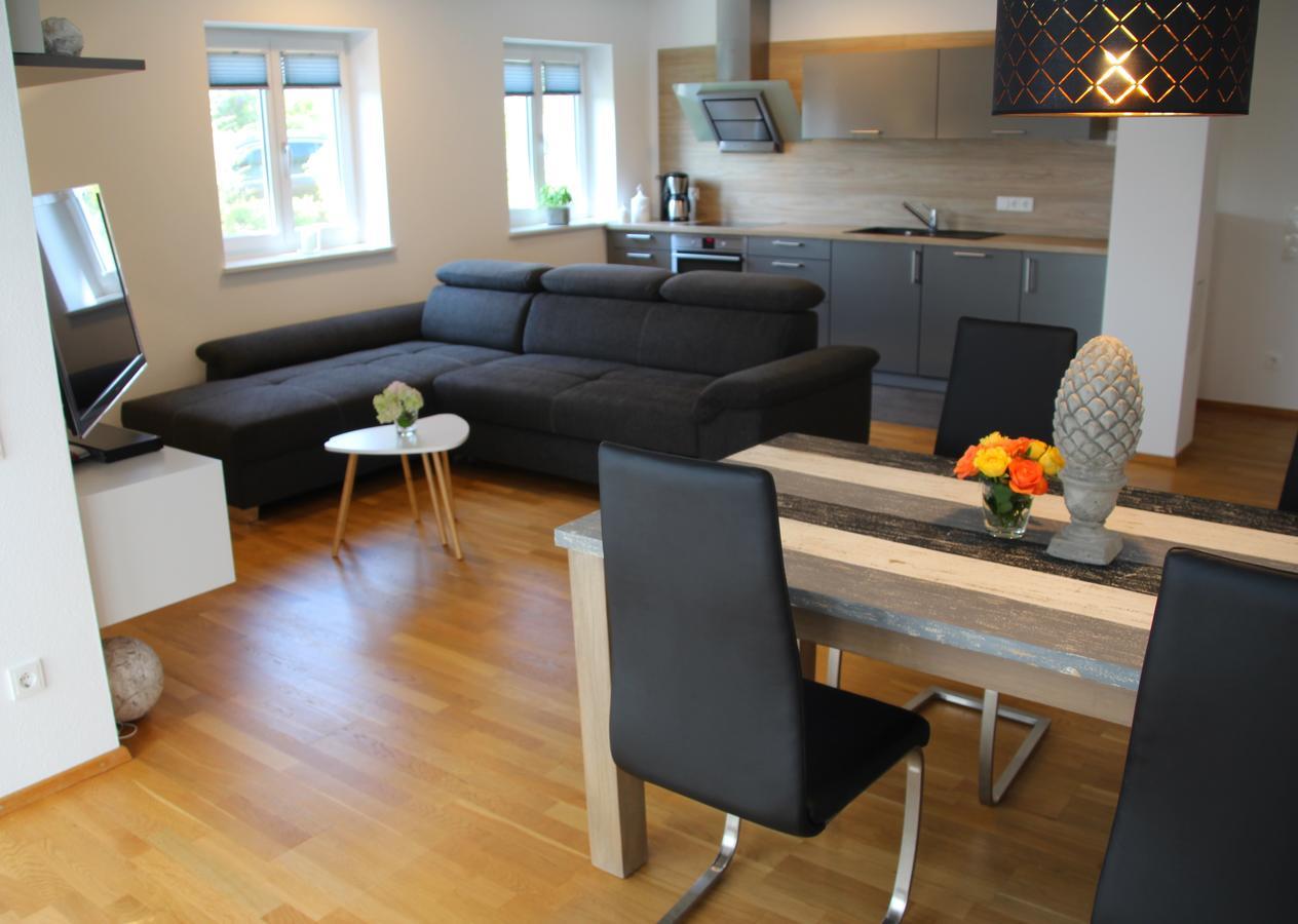 Chiemsee-Edelweiss Ferienwohnung Prien am Chiemsee Eksteriør billede